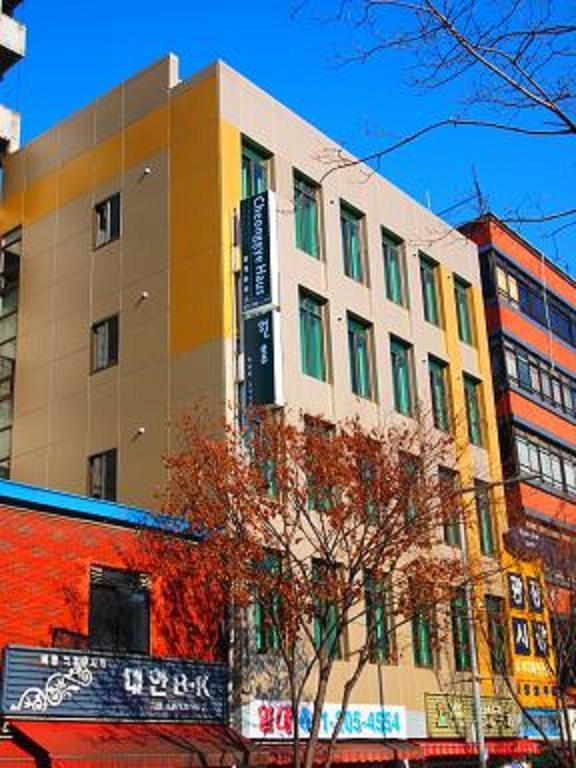 Cheonggye Haus Hostel Seoul Exterior photo